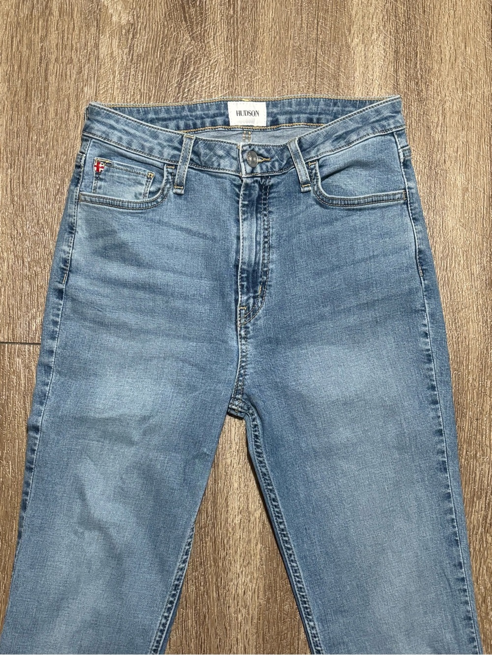 Hudson Heidi Jeans – Size 25 Women - Picture 4 of 7